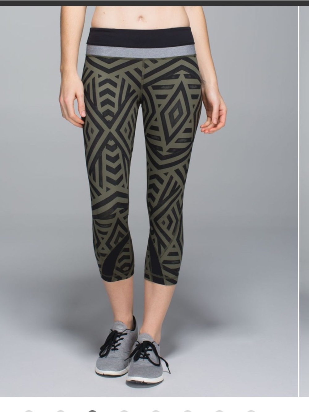 Lululemon Run: Inspire Crop II *All Full-On Luxtreme size 6